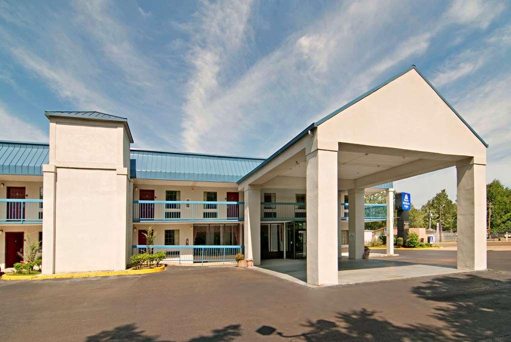 America'S Best Value Inn Clarksdale Exterior photo