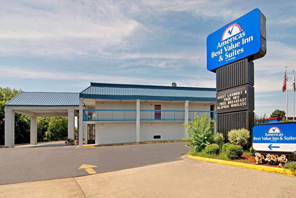 America'S Best Value Inn Clarksdale Exterior photo
